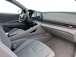 Hyundai ELANTRA Híbrido 2026 Azul Sedán de 4 puertas