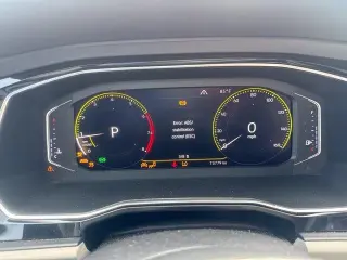 Volkswagen Jetta 2019 SEL 4dr Sedán