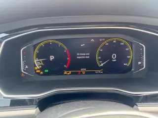 Volkswagen Jetta 2019 SEL 4dr Sedán