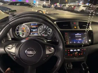 Nissan Sentra 2019 S Sedán 4 puertas 6M