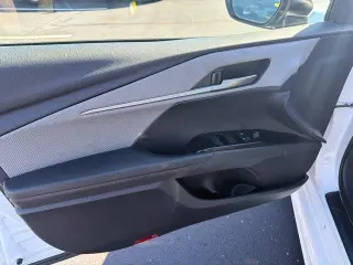 Toyota Camry 2025 SE Sedán 4 puertas