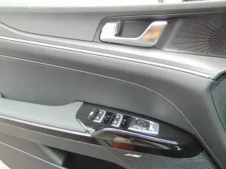 Kia K5 2025 AWD GT-Line 4dr Sedán