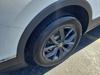 Volkswagen Tiguan 2024 AWD Wolfsburg Edition 4Motion SUV de 4 puertas
