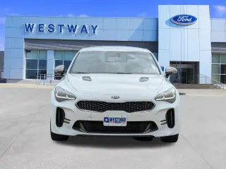 Kia Stinger 2019 GT 4p Sedan