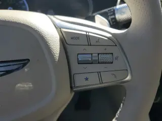 Genesis G70 2026 2.5T Prestige 4dr Sedán