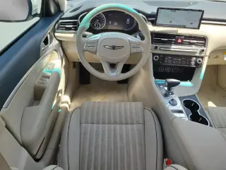 Genesis G70 2026 2.5T Prestige 4dr Sedán
