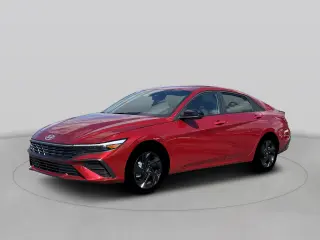 Hyundai ELANTRA 2026 SEL Sport Sedán de 4 puertas