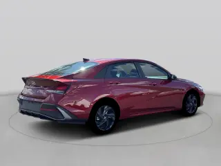 Hyundai ELANTRA 2026 SEL Sport Sedán de 4 puertas