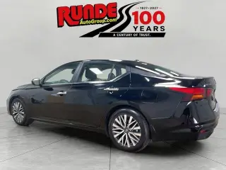 Nissan Altima 2023 2.5 SV 4dr Sedán