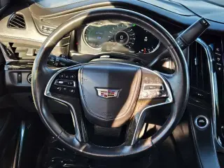 Cadillac Escalade ESV 2016 4x4 Platinum 4dr SUV