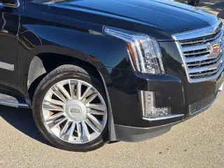 Cadillac Escalade ESV 2016 4x4 Platinum 4dr SUV
