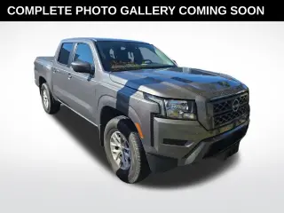 Nissan Frontier 2024 4x4 SV 4dr Crew Cab 5 ft. SB