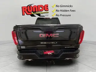 GMC Sierra 1500 Limited 2022 4x4 Denali 4dr Crew Cab 5.8 ft. SB
