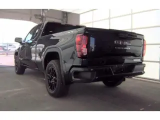 GMC Sierra 1500 2025 4x4 Elevation estándar 4dr Double Cab 6.6 ft. SB
