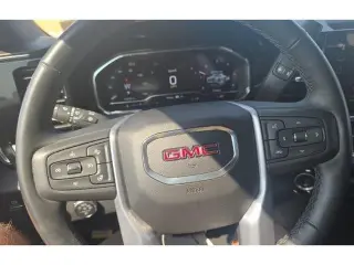 GMC Sierra 1500 2025 4x4 Elevation estándar 4dr Double Cab 6.6 ft. SB
