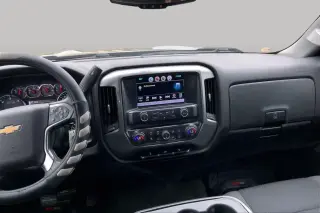 Chevrolet Silverado 1500 2016 4x4 LT 4dr Double Cab con puente de 6.5 ft.