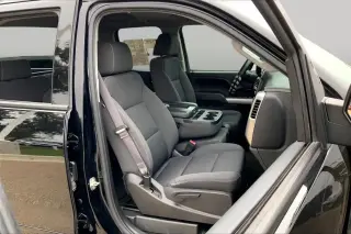 Chevrolet Silverado 1500 2016 4x4 LT 4dr Double Cab con puente de 6.5 ft.
