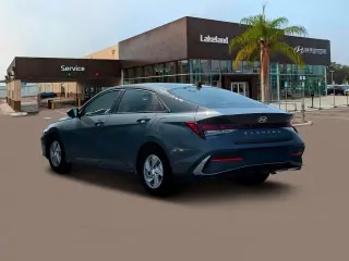 Hyundai ELANTRA 2025 SE 4dr Sedan