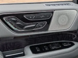 Lincoln Navigator 2020 4x2 Reserve 4dr SUV