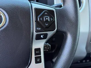 Toyota Tundra 2021 4x2 SR5 4dr CrewMax Cab Pickup SB