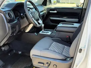 Toyota Tundra 2021 4x2 SR5 4dr CrewMax Cab Pickup SB