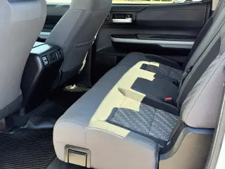 Toyota Tundra 2021 4x2 SR5 4dr CrewMax Cab Pickup SB
