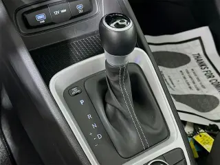 Hyundai VENUE 2024 SEL 4dr Crossover