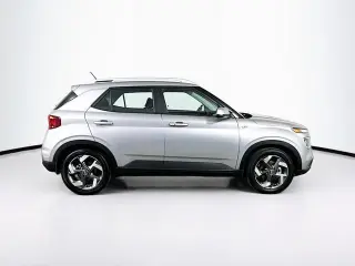 Hyundai VENUE 2024 SEL 4dr Crossover