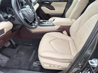 Toyota Highlander 2020 AWD XLE 4dr SUV