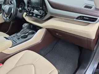 Toyota Highlander 2020 AWD XLE 4dr SUV