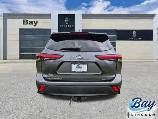 Toyota Highlander 2020 AWD XLE 4dr SUV