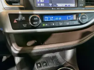 Toyota Highlander 2019 XLE 4dr SUV