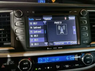 Toyota Highlander 2019 XLE 4dr SUV
