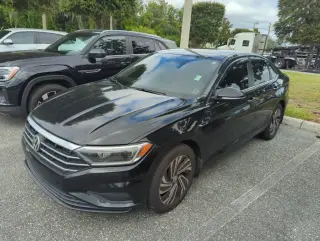 Volkswagen Jetta 2021 SEL Premium 4dr Sedán