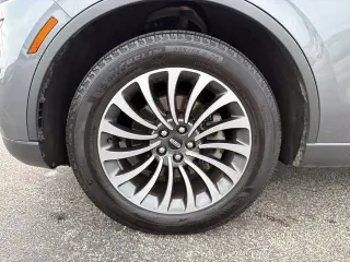 Lincoln Aviator 2023 AWD Reserve 4dr SUV