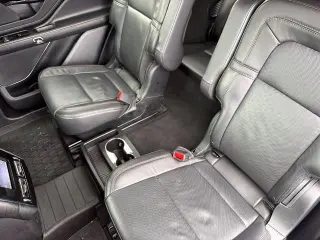 Lincoln Aviator 2023 AWD Reserve 4dr SUV