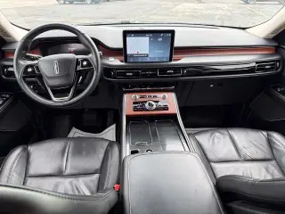 Lincoln Aviator 2023 AWD Reserve 4dr SUV