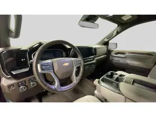 Chevrolet Silverado 1500 2024 4x4 LT 4dr Crew Cab 5.8 ft. SB w/1LT
