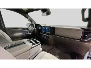 Chevrolet Silverado 1500 2024 4x4 LT 4dr Crew Cab 5.8 ft. SB w/1LT