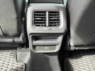 Volkswagen Taos 2024 SE 4dr SUV