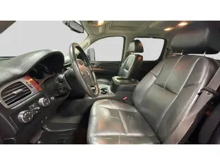 Chevrolet Silverado 3500HD 2008 4WD LT1 4dr Crew Cab LB DRW