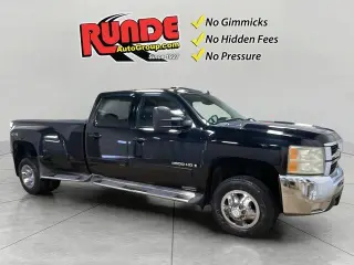 Chevrolet Silverado 3500HD 2008 4WD LT1 4dr Crew Cab LB DRW