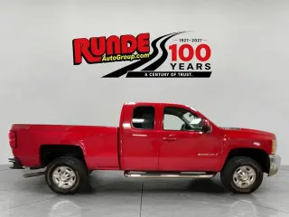 Chevrolet Silverado 2500HD 2009 4x4 LTZ 4dr Extended Cab SB