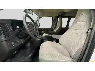 Chevrolet Express 2025 LT 3500 3dr Van Extendido de Pasajeros