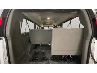 Chevrolet Express 2025 LT 3500 3dr Van Extendido de Pasajeros