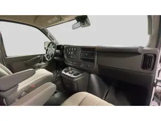 Chevrolet Express 2025 LT 3500 3dr Van Extendido de Pasajeros