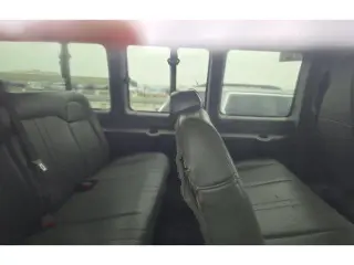 Chevrolet Express 2023 LS 2500 3dr Van de Pasajeros
