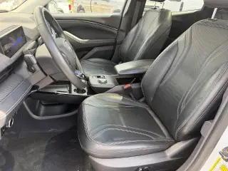 Ford Mustang Mach-E 2023 Premium SUV 4dr