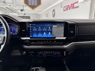Chevrolet Silverado 1500 2024 4x4 RST 4dr Cab de Crew 5.8 ft. SB