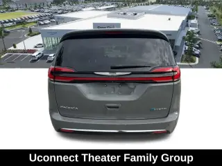 Chrysler Pacifica Hybrid 2022 Touring L 4dr Mini-Van